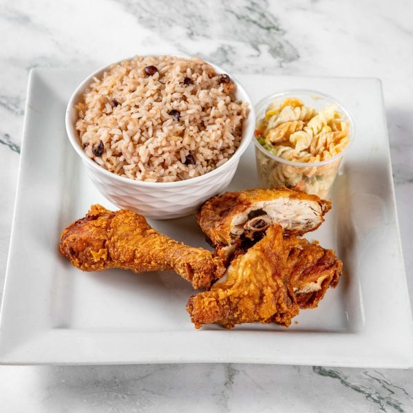 TopazKitchen_FriedChickenRiceAndPeasPastaSalad_2880x2304